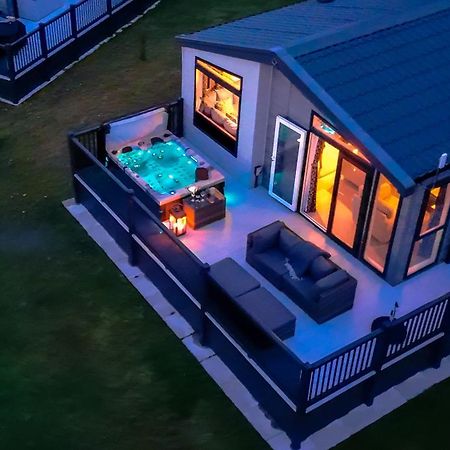 Hotchkin Lodge Удхол Спа Екстериор снимка