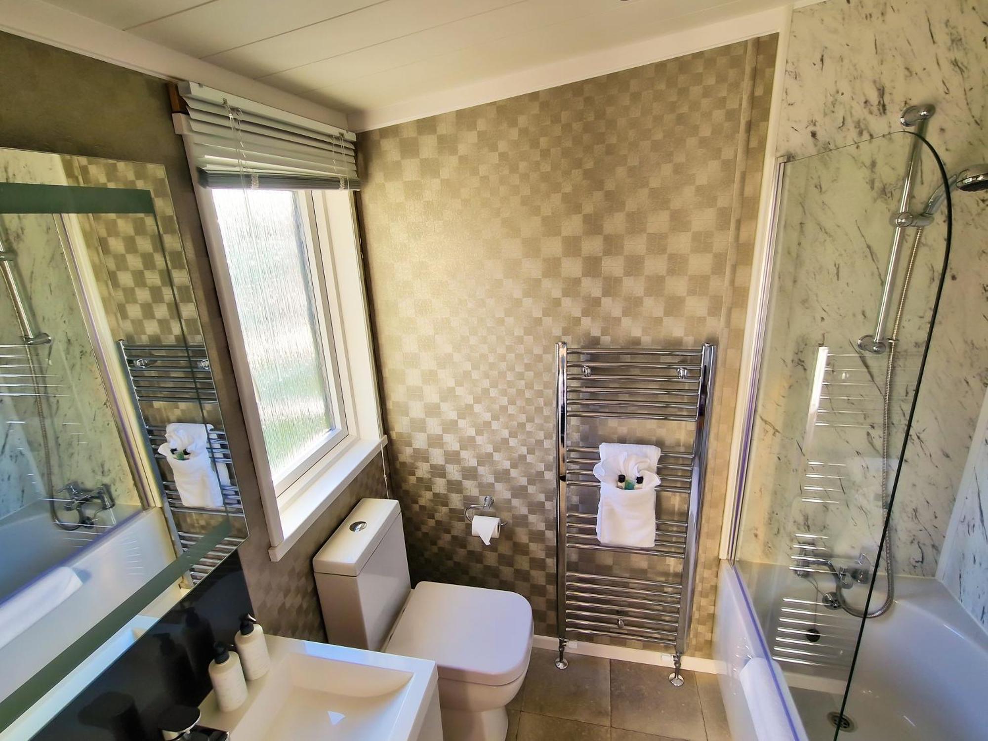 Hotchkin Lodge Удхол Спа Екстериор снимка